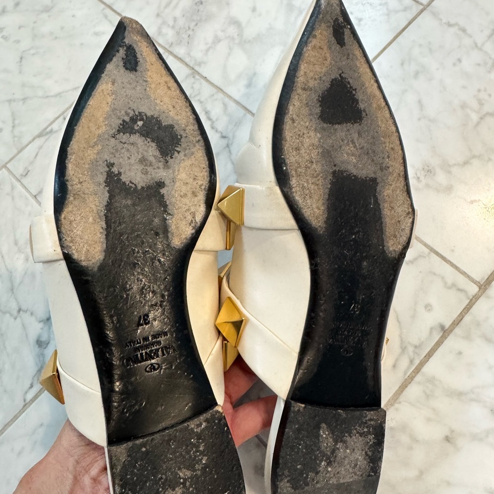 Valentino Cream Flats with Gold Studs - Picture 4 of 4